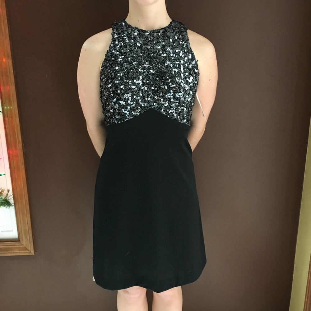 Vintage Short Sequin Top Black Dress